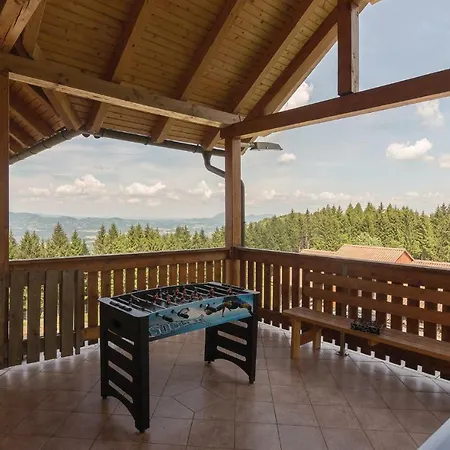 Three-bedroom Holiday In * Store